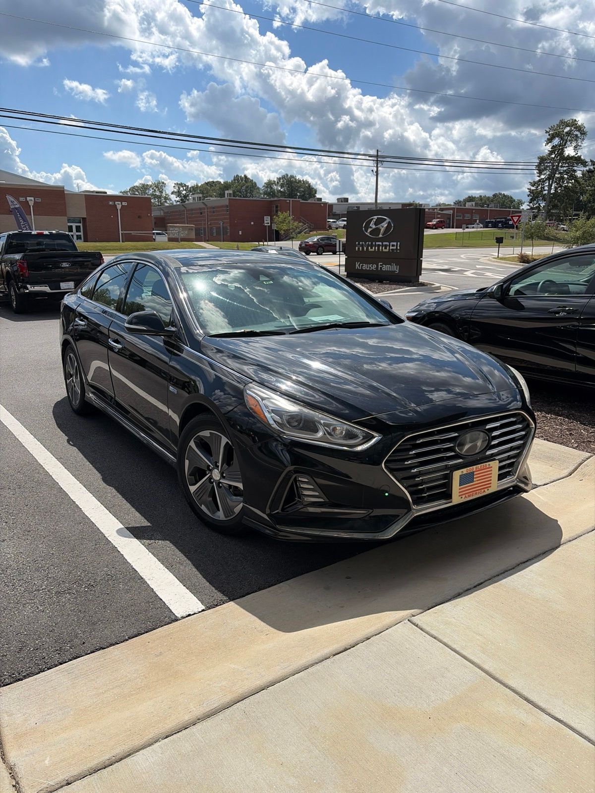 hyundai sonata hybrid 2018 KMHE34L38JA081346 image hyundai sonata hybrid 2018 KMHE34L38JA081346 image
